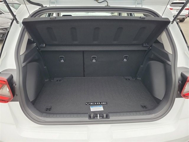 New 2026 Hyundai Venue SE image 21