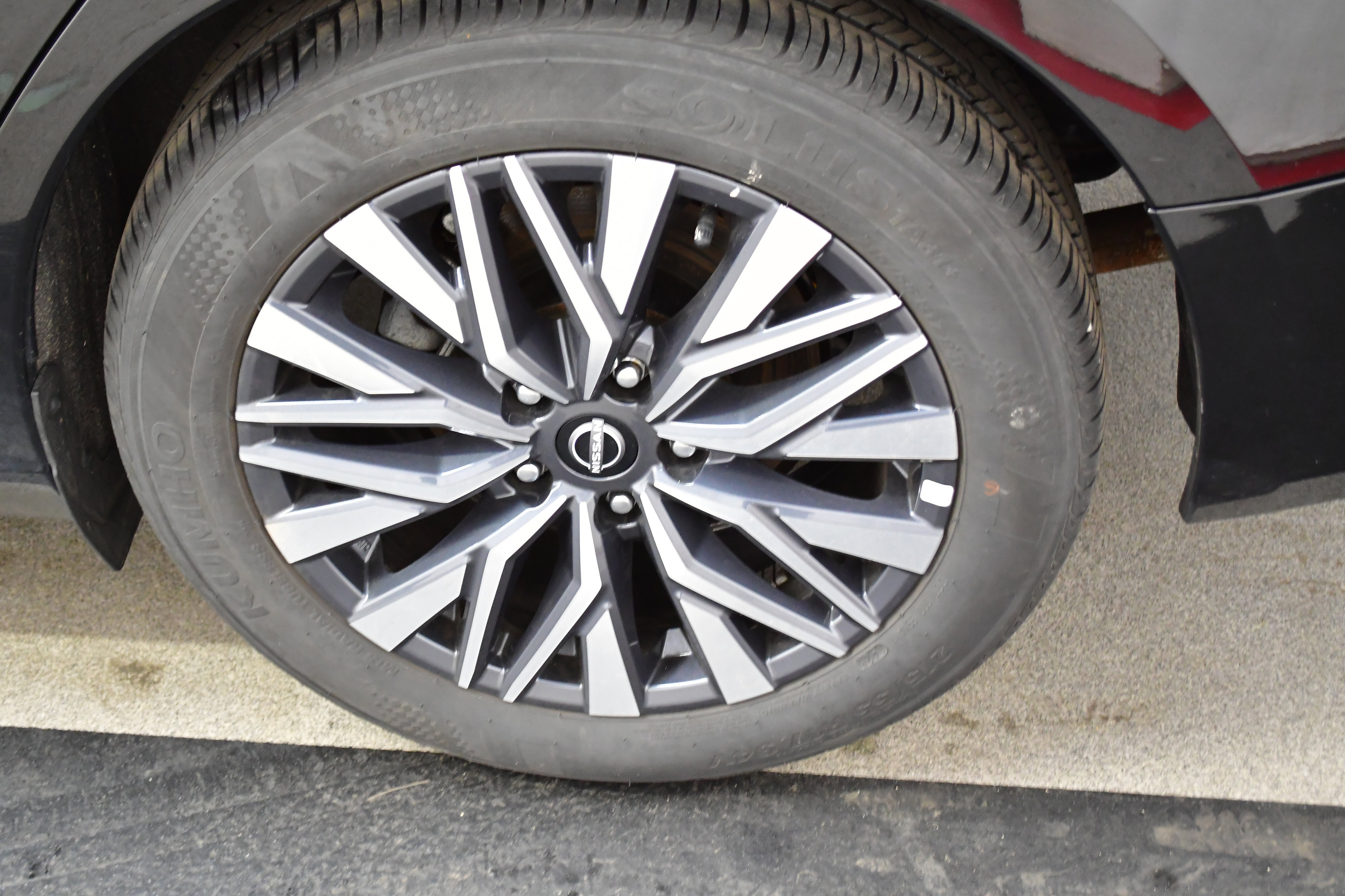 Used 2025 Nissan Altima 2.5 SV image 31