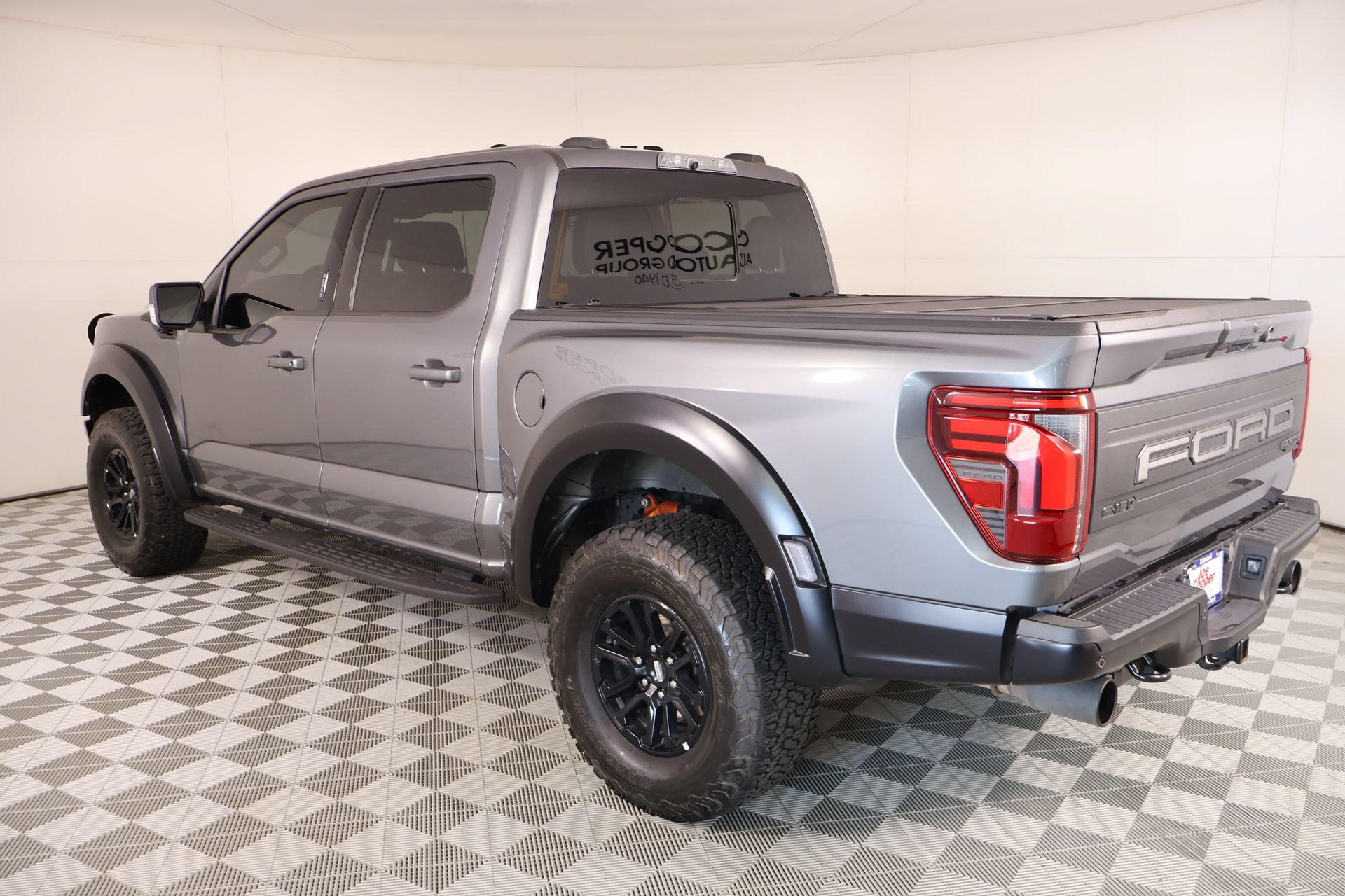 Used 2024 Ford F150 Raptor AWD/4WD image 25