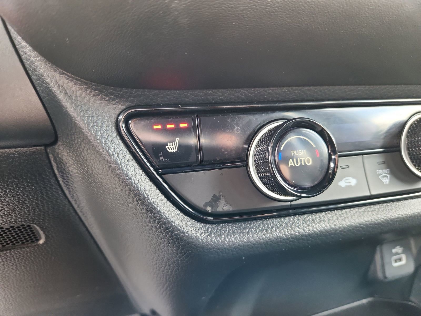 Used 2023 Honda HR-V Sport image 24