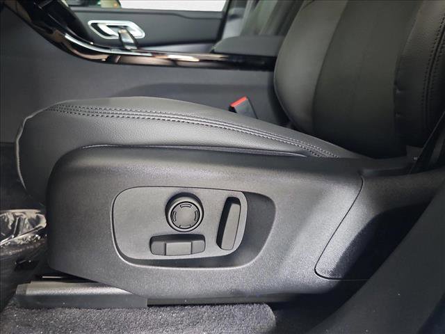 New 2026 Land Rover Range Rover Velar Dynamic SE image 30