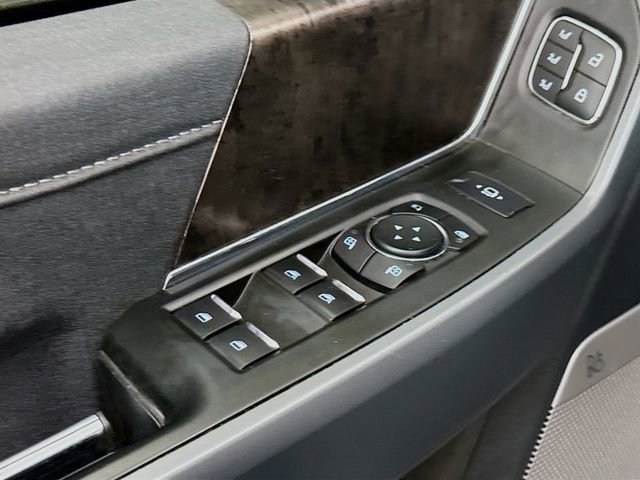 Used 2024 Ford F350 Lariat w/ Lariat Ultimate Package image 18