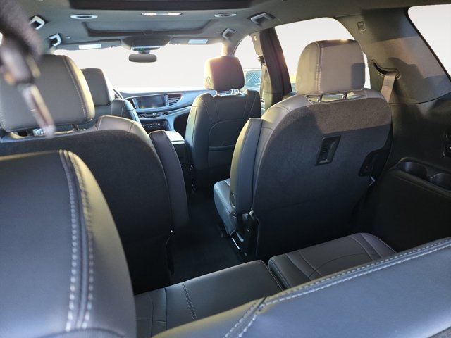 Used 2023 Buick Enclave Essence w/ Experience Buick Package AWD/4WD image 12