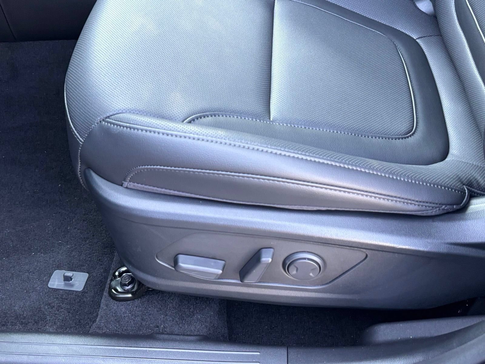 New 2026 Hyundai Santa Cruz SEL FWD image 13