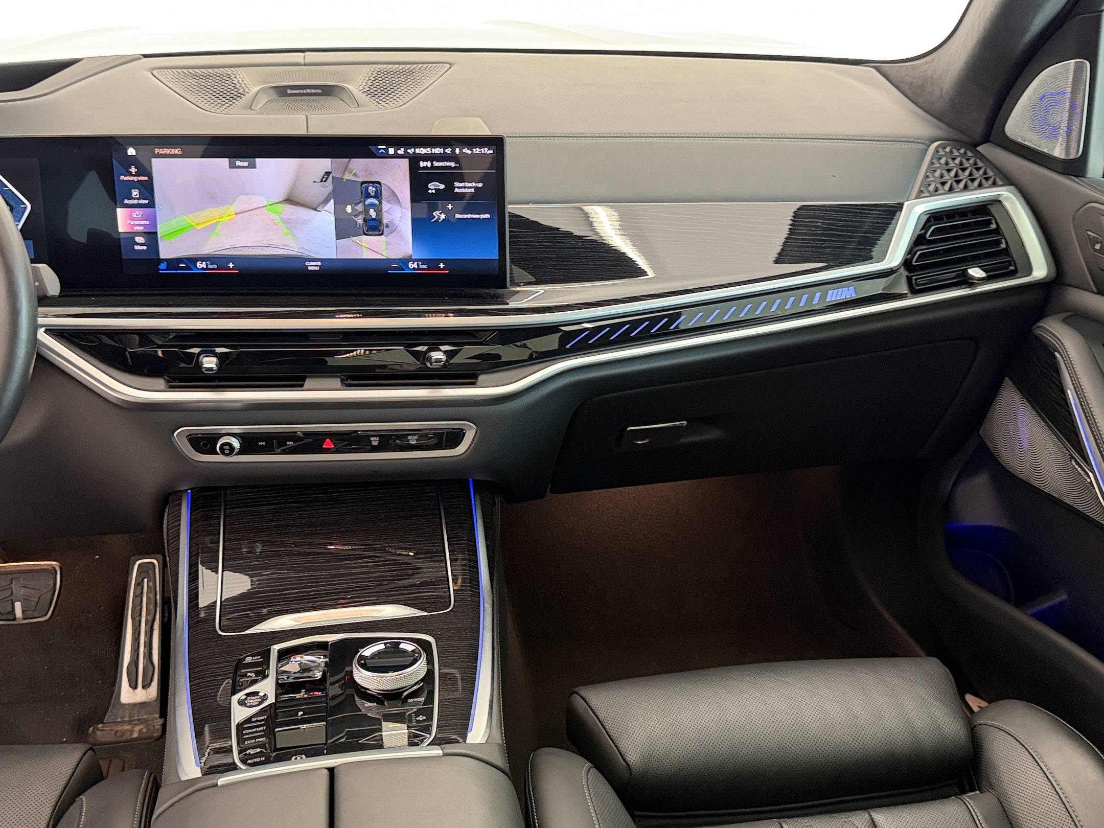 Certified 2023 BMW X7 M60i w/ Executive Package AWD/4WD image 30