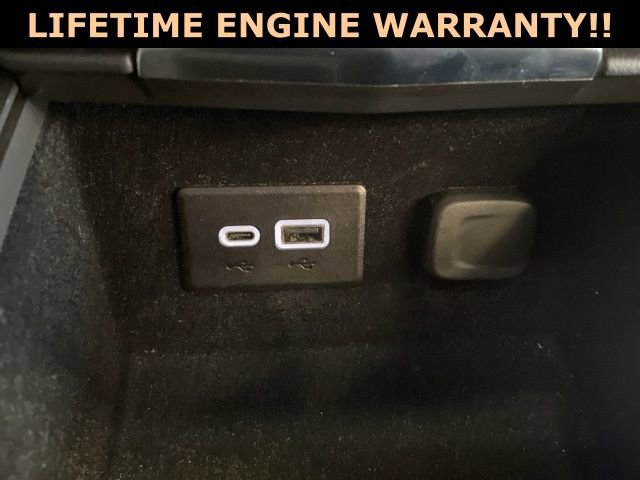 Used 2024 Cadillac XT4 Premium Luxury image 23