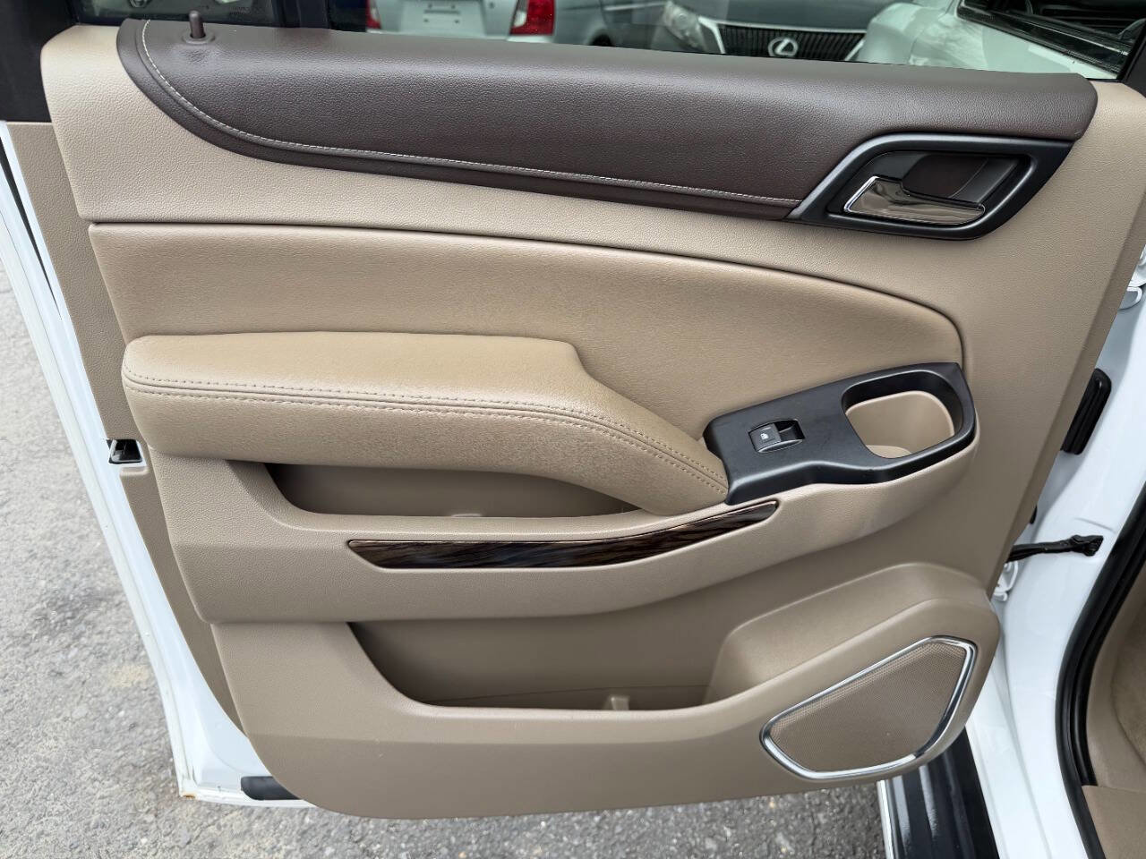 Used 2019 GMC Yukon XL SLT w/ Open Road Package image 33