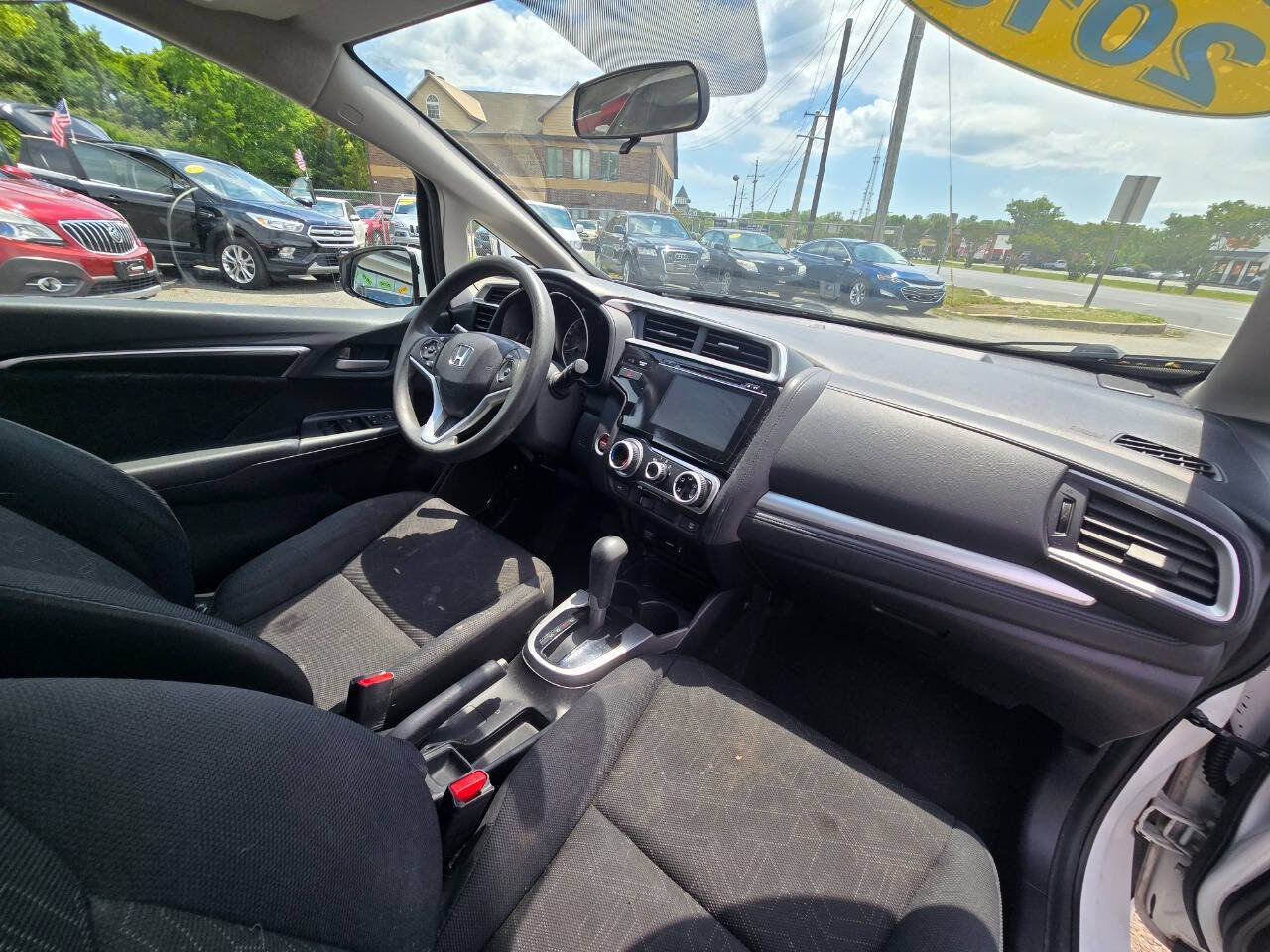 Used 2015 Honda Fit EX image 32