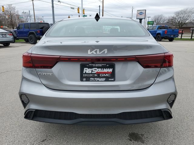 Used 2024 Kia Forte LXS image 5