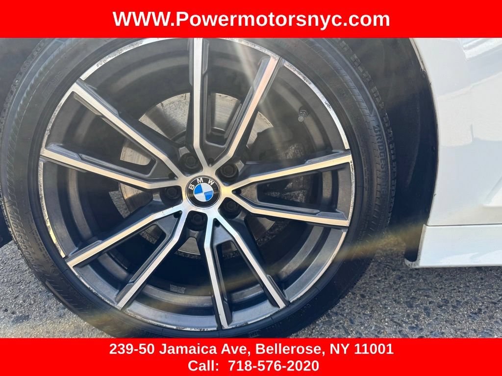 Used 2021 BMW 330i xDrive Sedan w/ Convenience Package AWD/4WD image 15