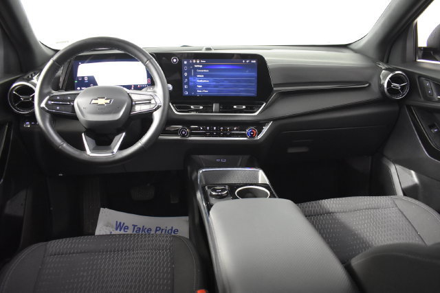 Used 2026 Chevrolet Equinox LT AWD/4WD image 28