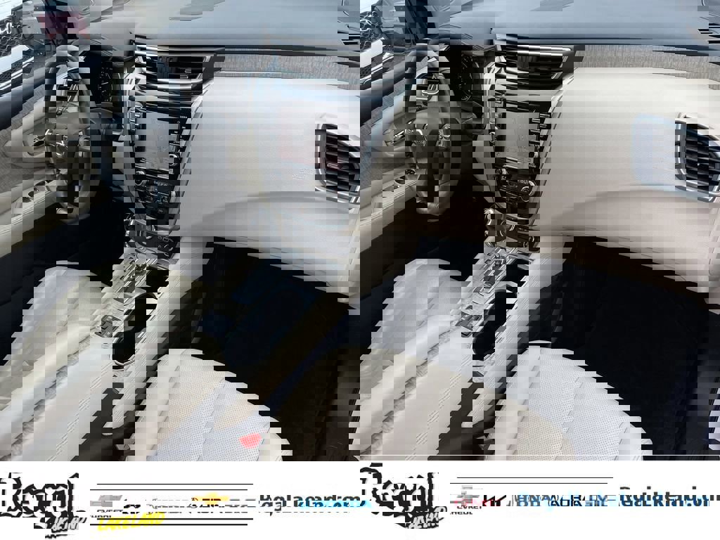 Used 2021 Nissan Murano SL w/ SL Moonroof Package image 11