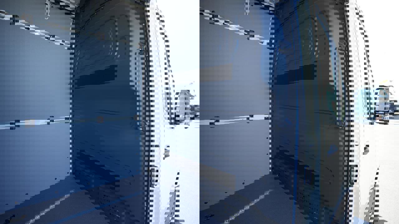 New 2025 Mercedes-Benz Sprinter 2500 image 8