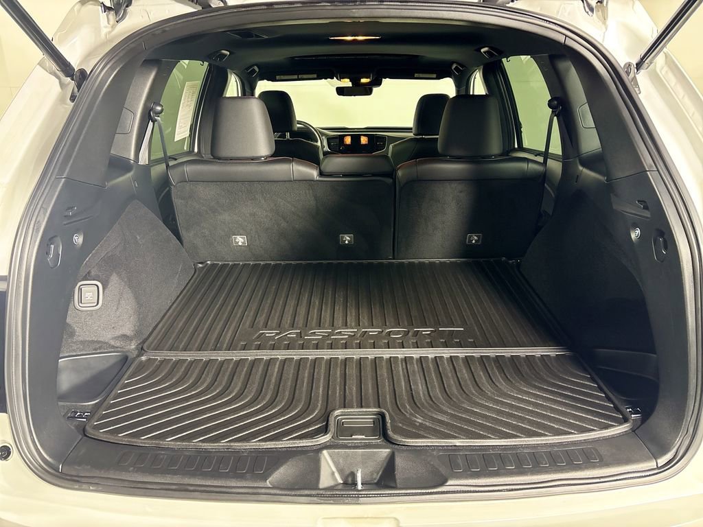 Certified 2024 Honda Passport Black Edition image 23
