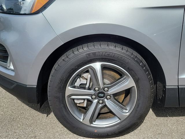 Used 2023 Ford Edge SEL w/ Convenience Package AWD/4WD image 9