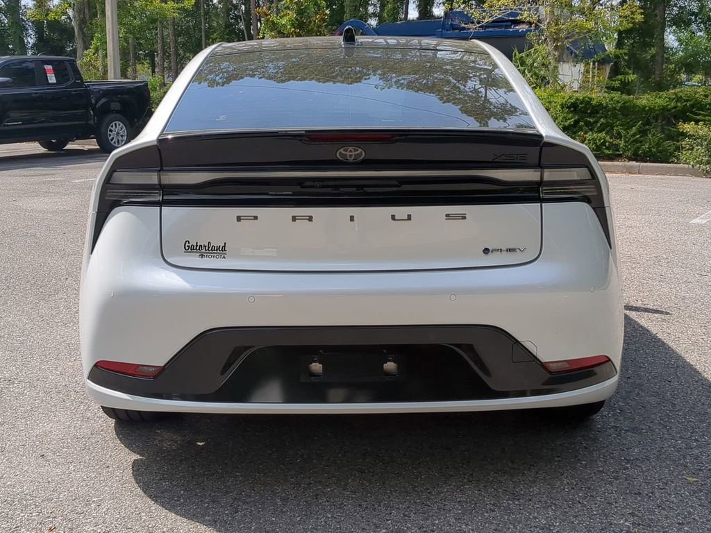 New 2025 Toyota Prius XSE image 6