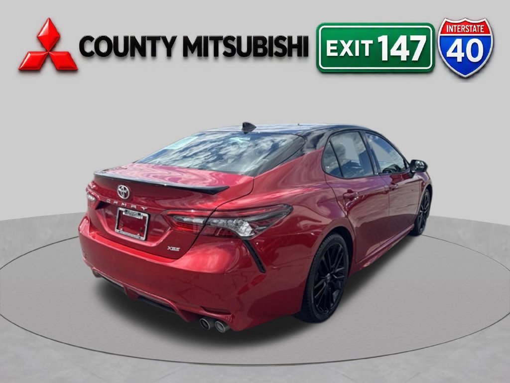 Used 2023 Toyota Camry XSE FWD image 4