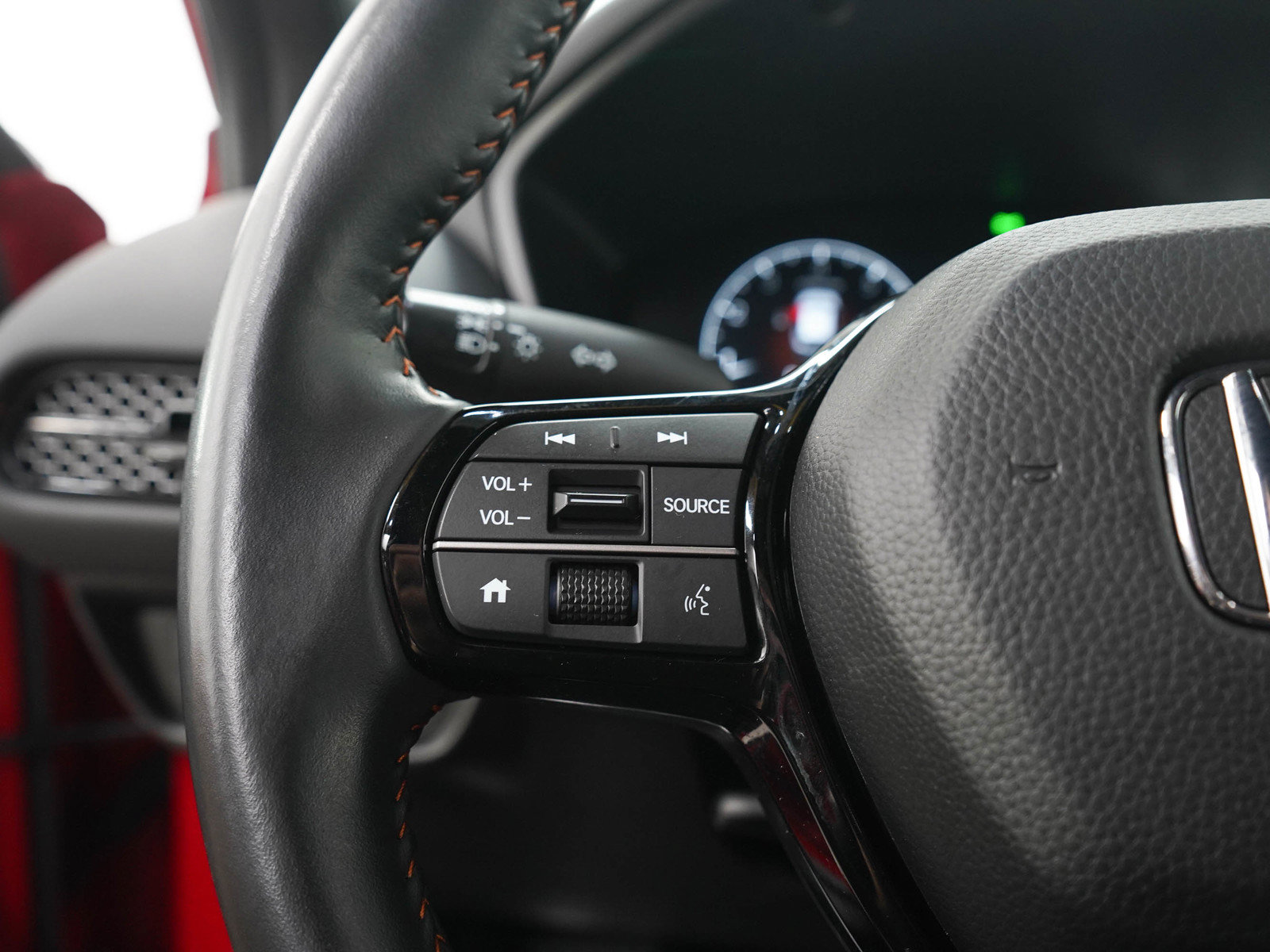 Used 2025 Honda HR-V Sport image 22