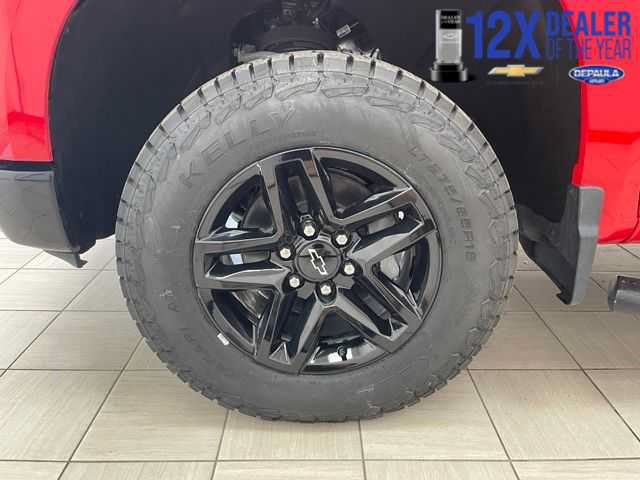 Certified 2024 Chevrolet Silverado 1500 LT Trail Boss w/ LT Trail Boss Premium Package AWD/4WD image 8