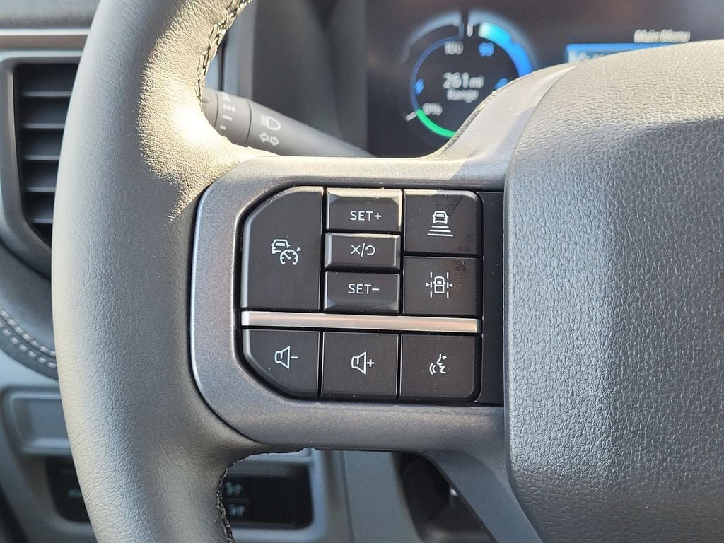 New 2025 Ford F150 Lightning Flash AWD/4WD image 48