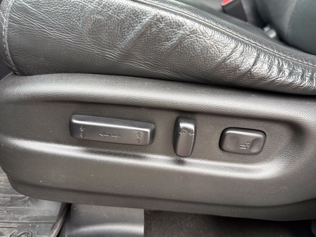 Used 2020 Honda Pilot Touring image 35