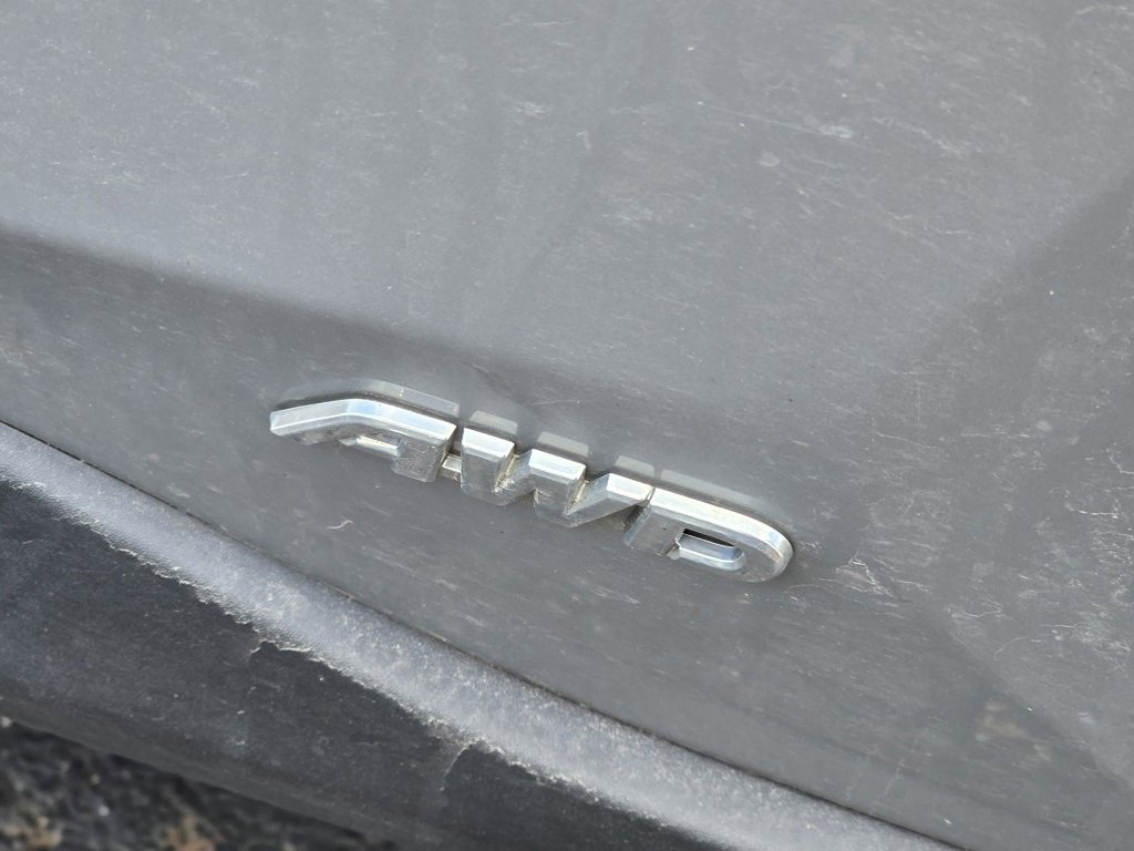 Used 2021 Toyota RAV4 XLE image 9