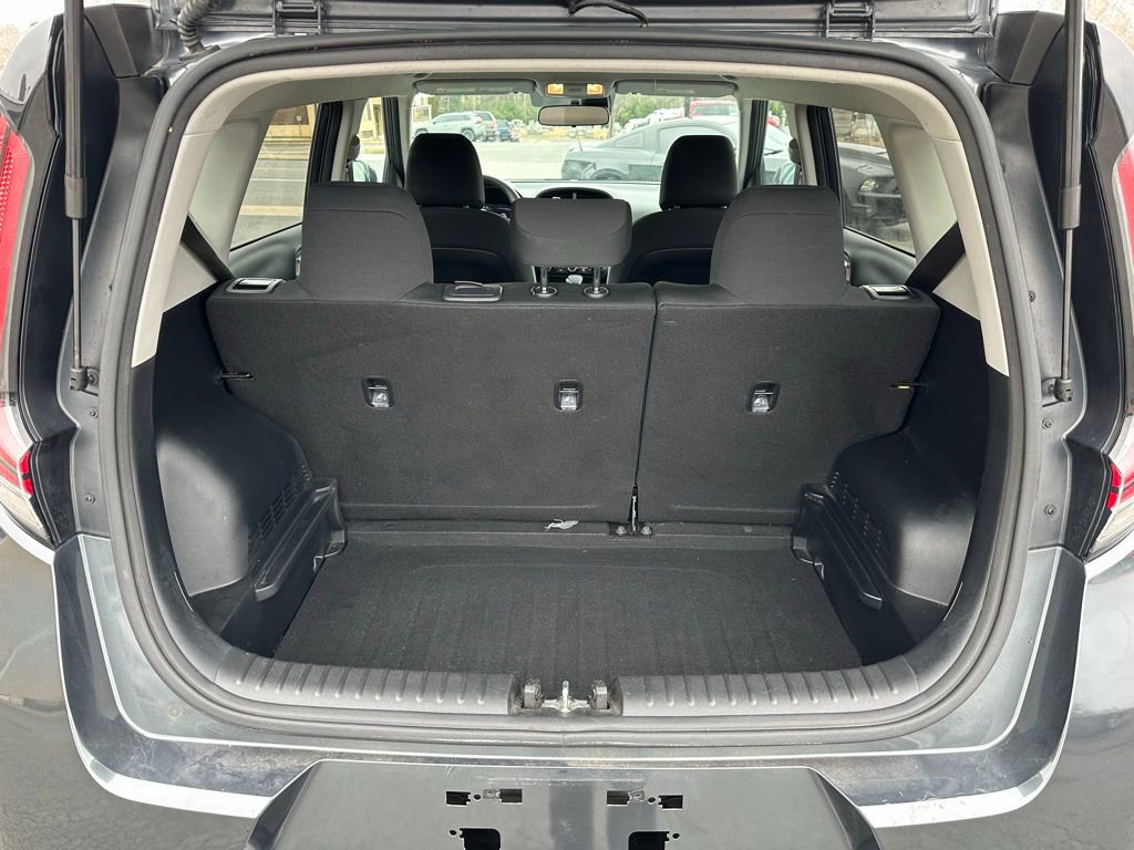 Used 2023 Kia Soul LX w/ LX Technology Package image 37