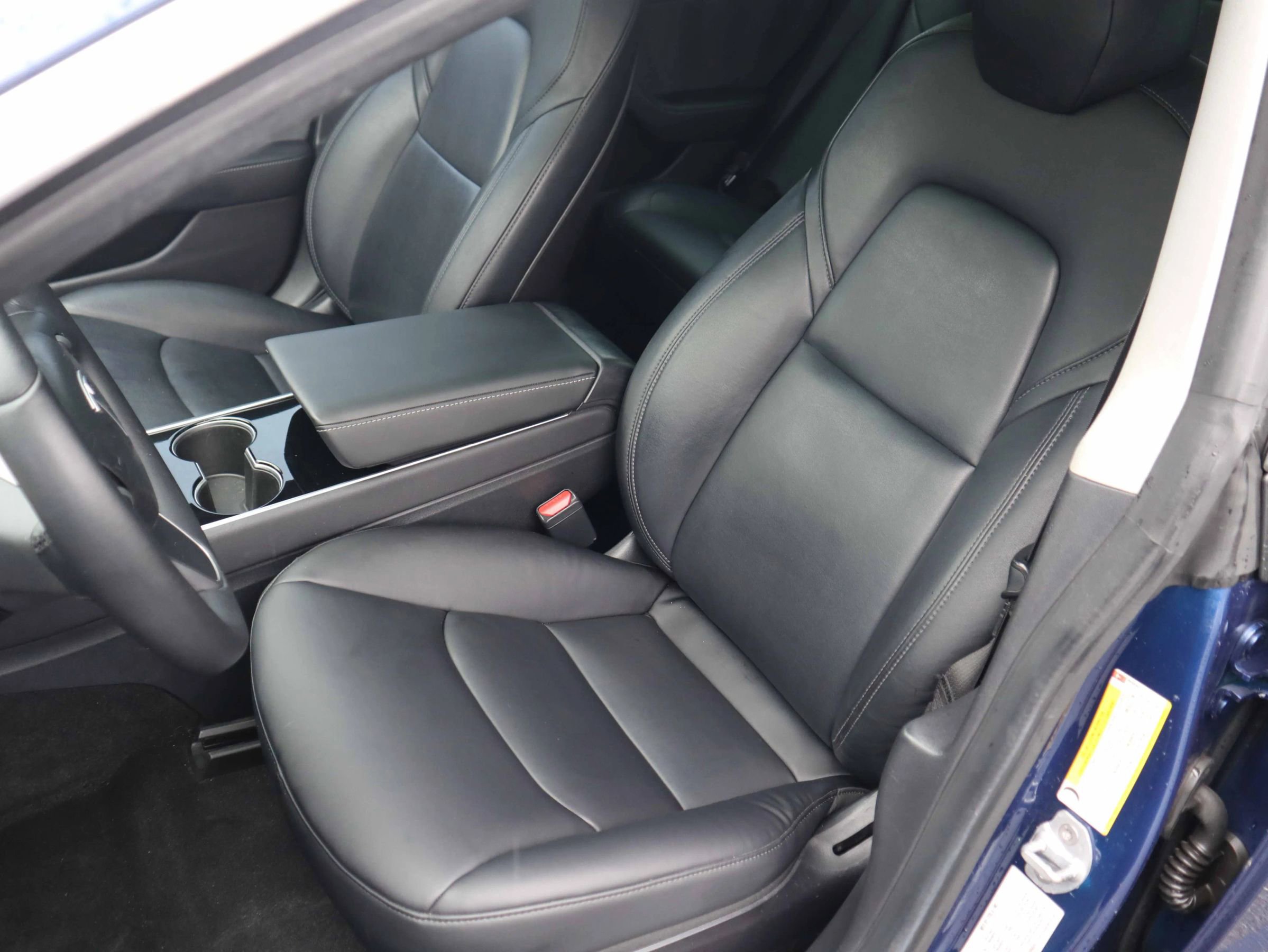 Used 2019 Tesla Model 3 Standard Range Plus RWD image 2