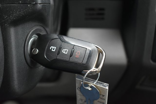 Used 2020 Ford F350 XL w/ Power Equipment Group image 21