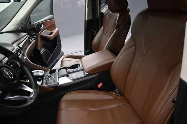 Used 2024 Acura MDX SH-AWD w/ Technology Package image 14