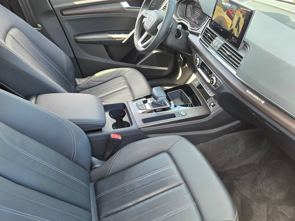 Certified 2023 Audi Q5 2.0T Premium Plus w/ Premium Plus Package AWD/4WD image 18