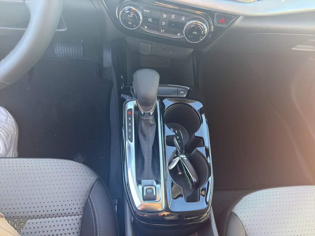 New 2026 Chevrolet Trax LT w/ LT Convenience Package image 16