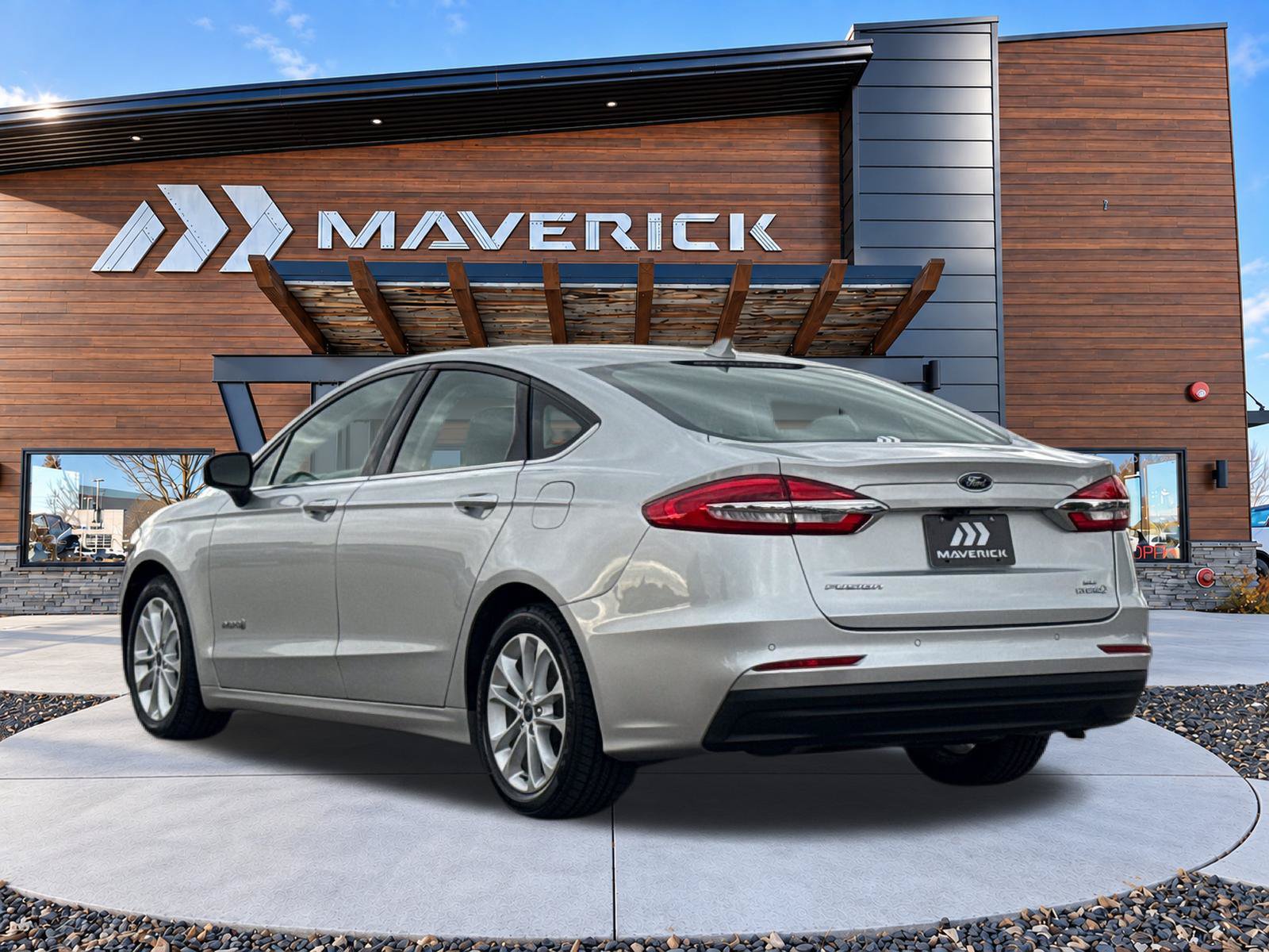 Used 2019 Ford Fusion SE FWD image 8