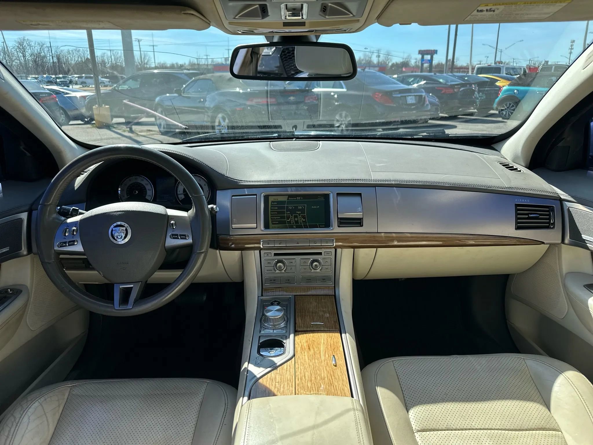 Used 2009 Jaguar XF Premium image 12