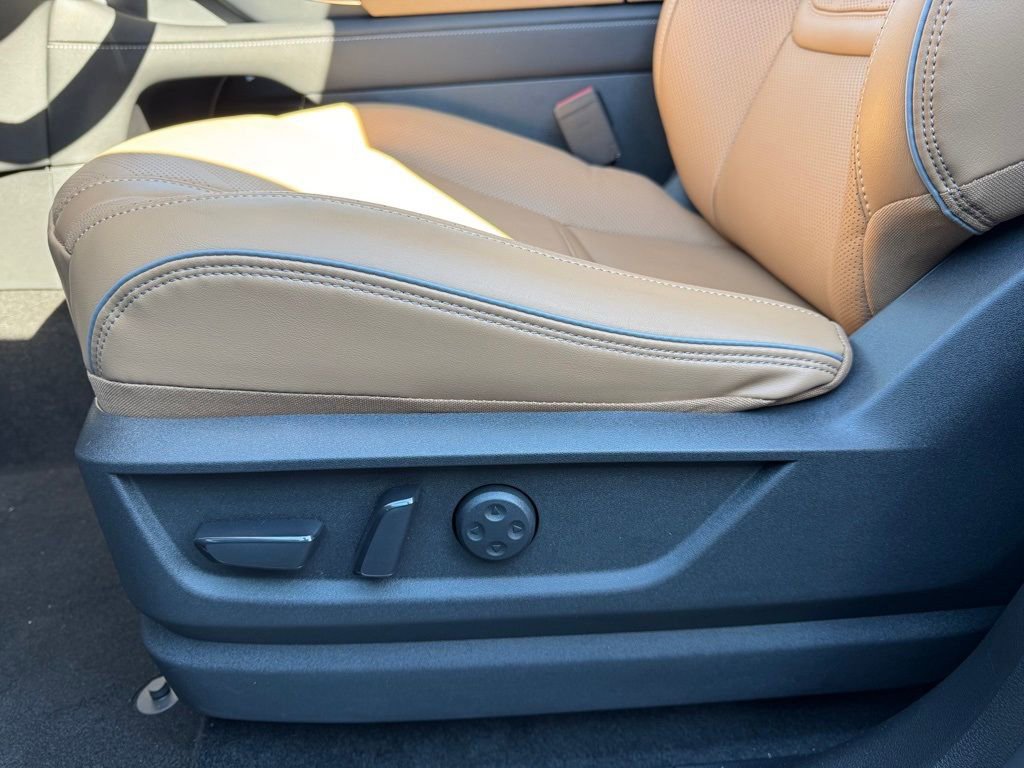 Certified 2026 INFINITI QX80 Luxe w/ Cargo Package image 16