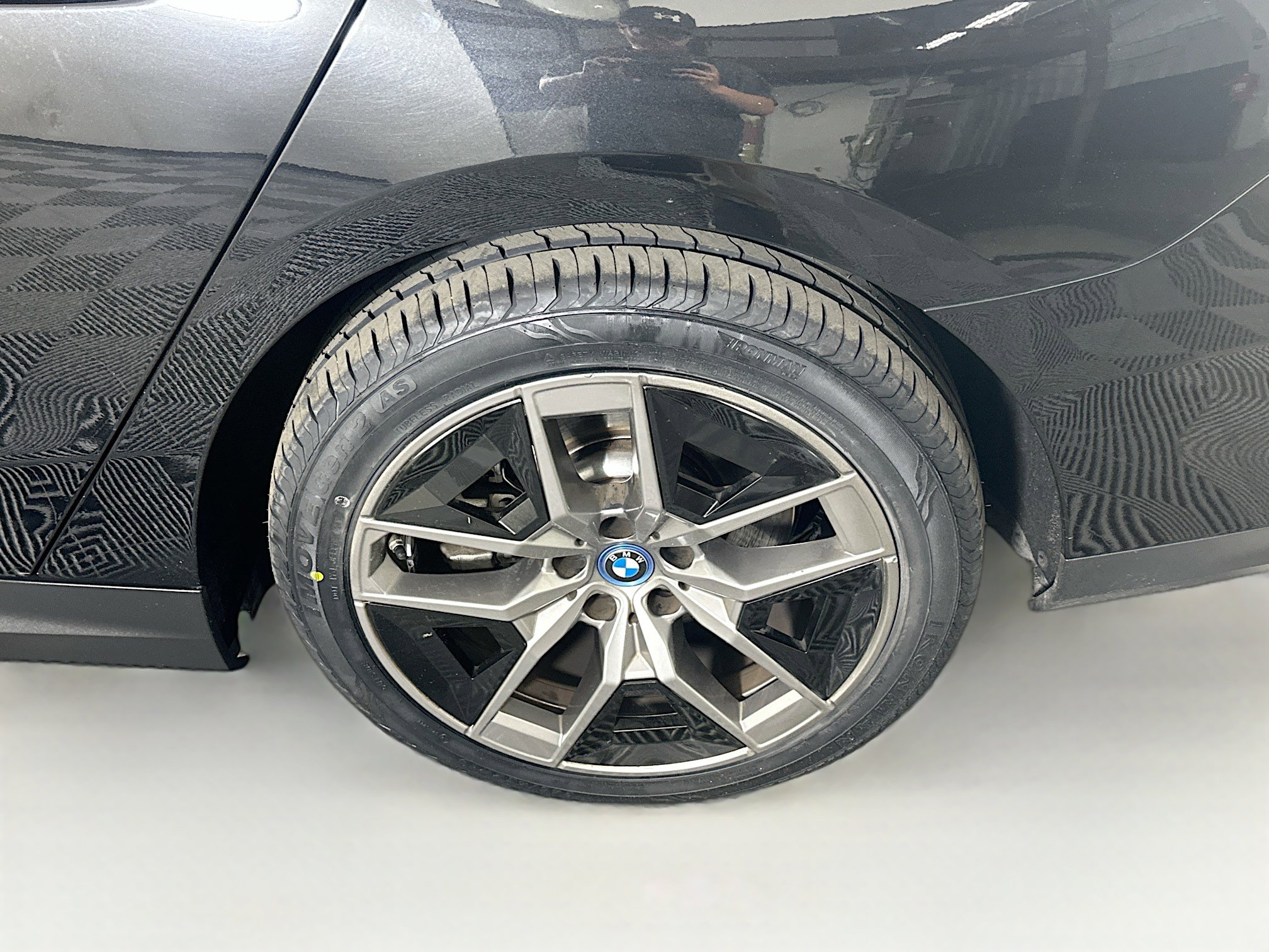 Used 2024 BMW i5 eDrive40i RWD image 11