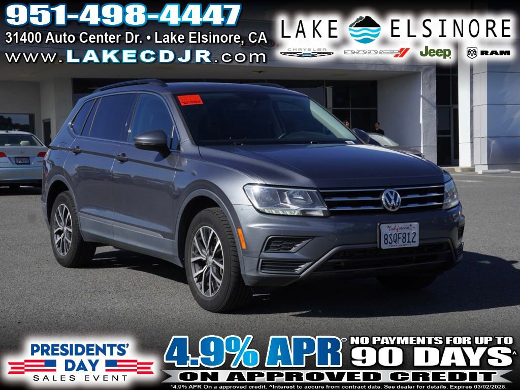 Used 2020 Volkswagen Tiguan SE w/ Panoramic Sunroof Package image 1