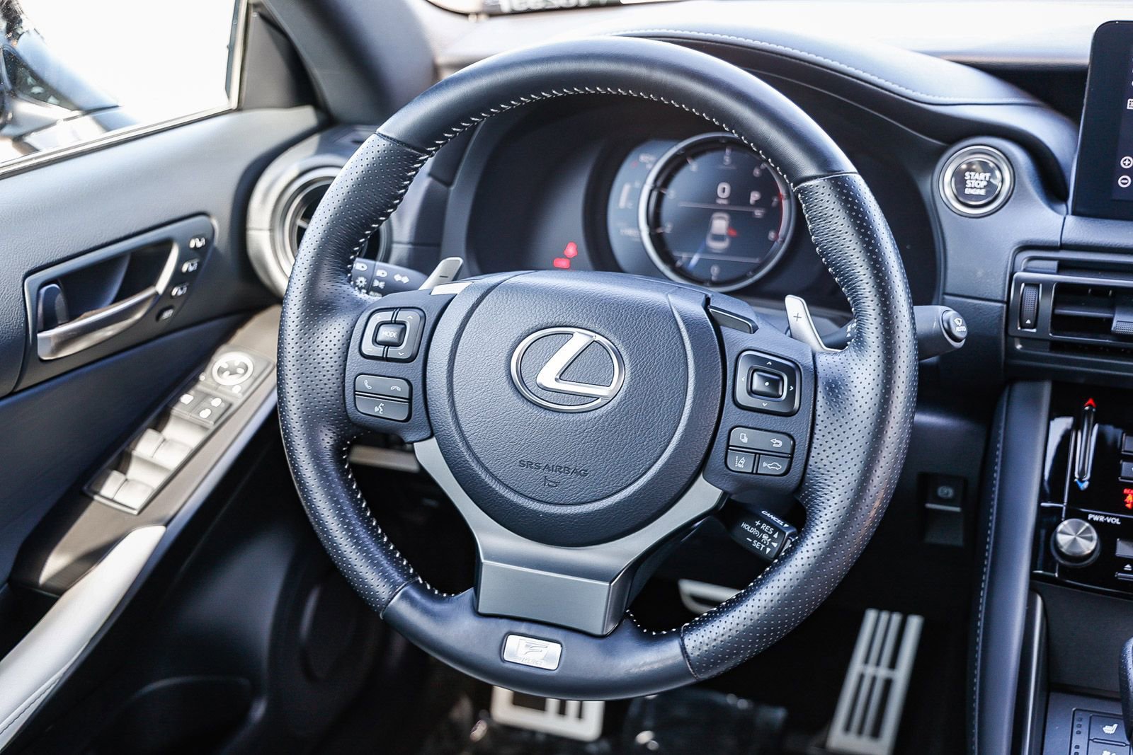 Used 2023 Lexus IS 350 F Sport w/ Navigation Package image 13