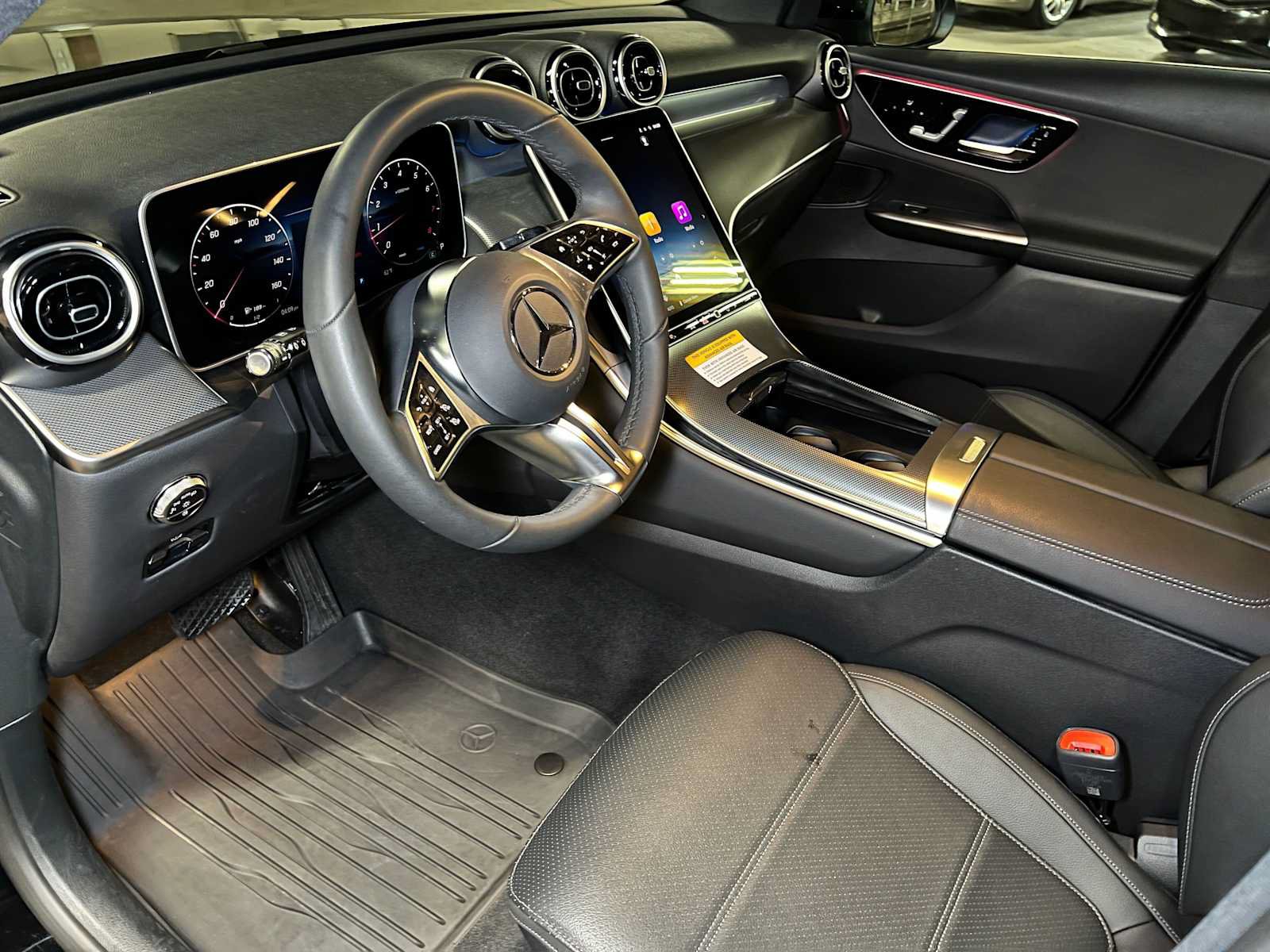 Certified 2026 Mercedes-Benz GLC 300 4MATIC image 26
