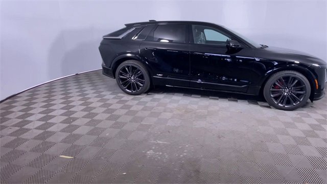 New 2026 Cadillac Lyriq V w/ LPO, Floor Liner Package image 38