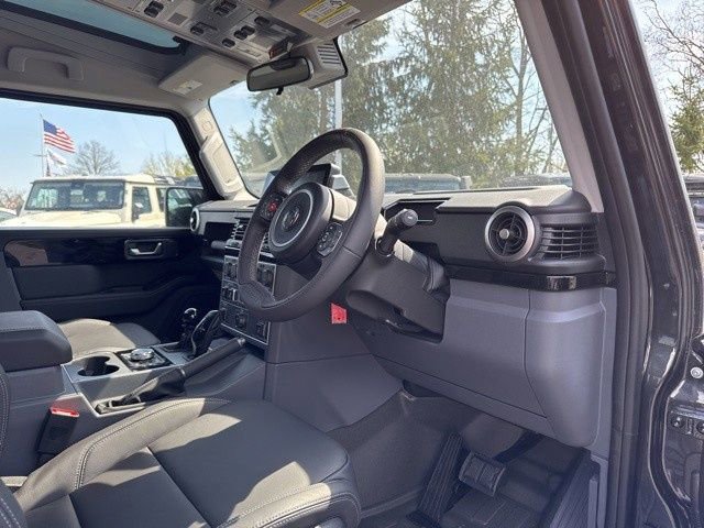 New 2025 INEOS Grenadier Fieldmaster Edition image 5