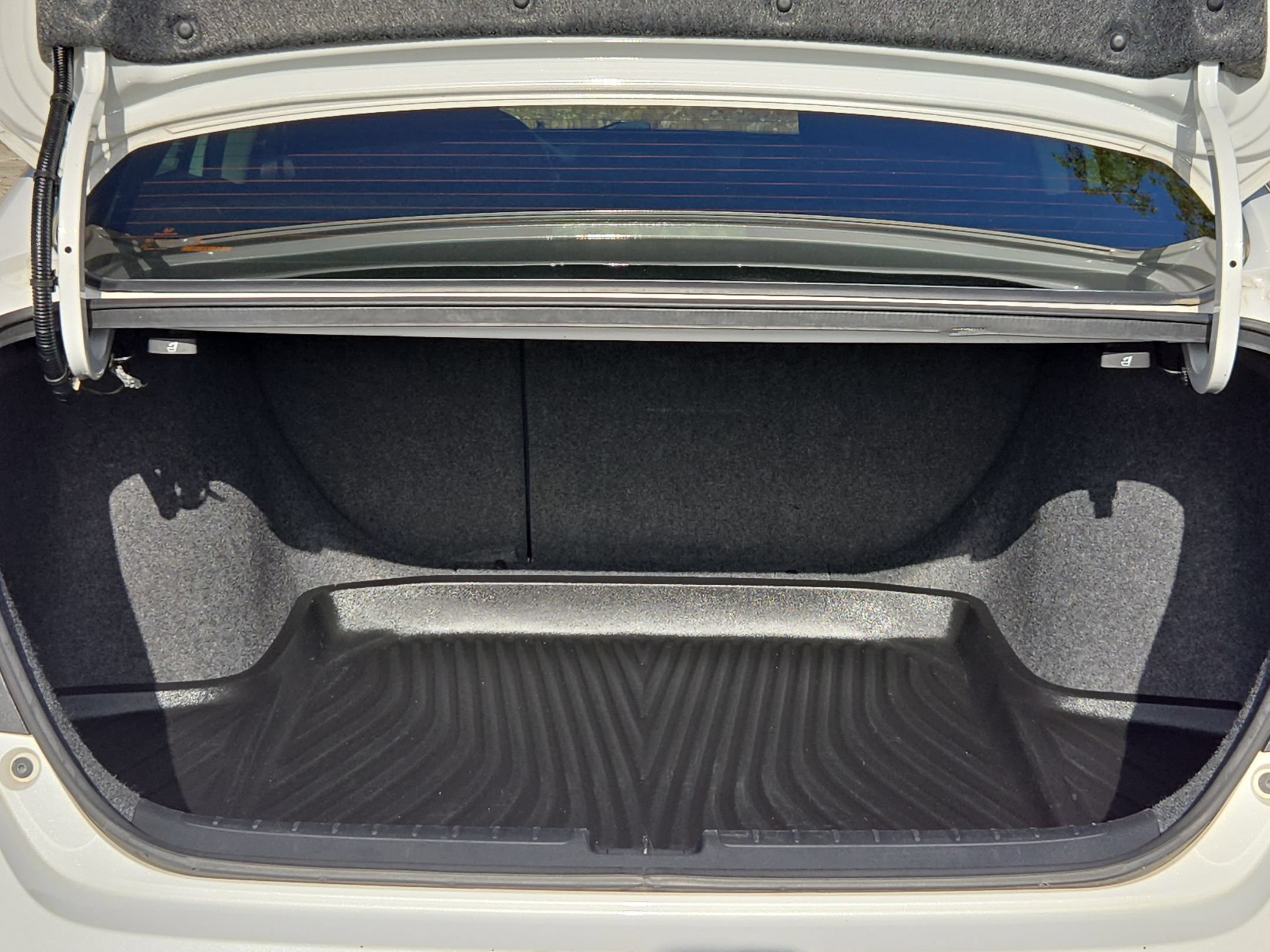 Used 2018 Honda Accord EX image 24