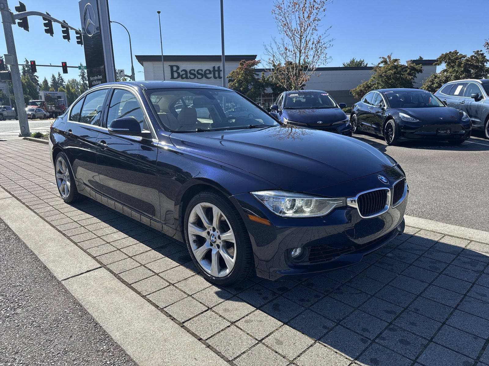 Used 2015 BMW 335i Sedan RWD image 3