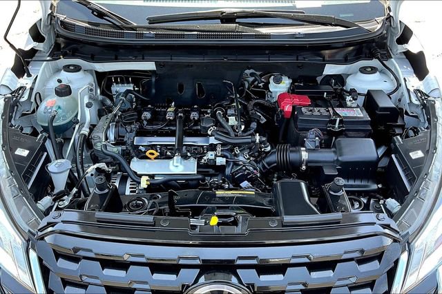 Certified 2023 Nissan Kicks SV image 28