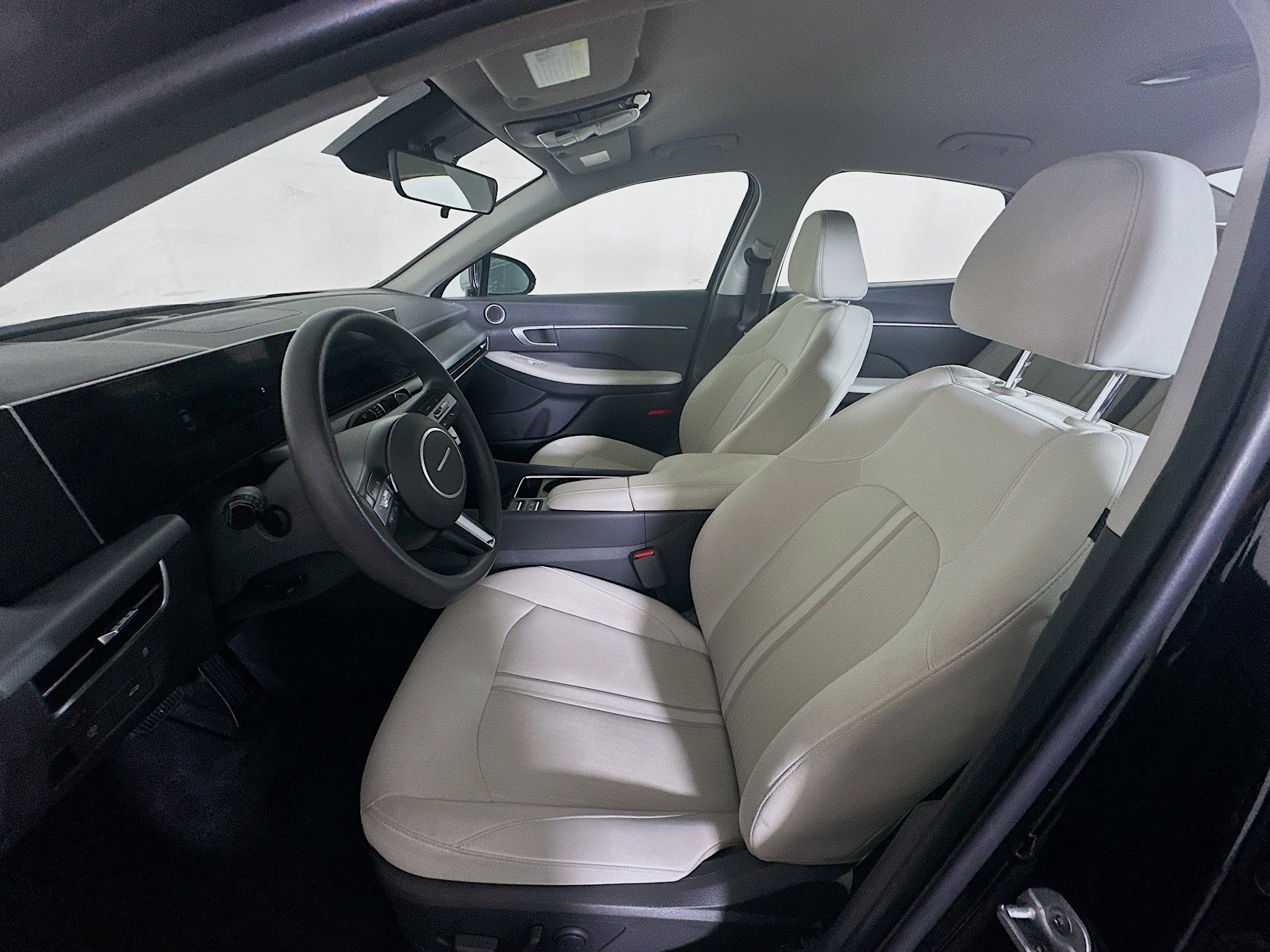 Used 2025 Hyundai Sonata SEL image 13