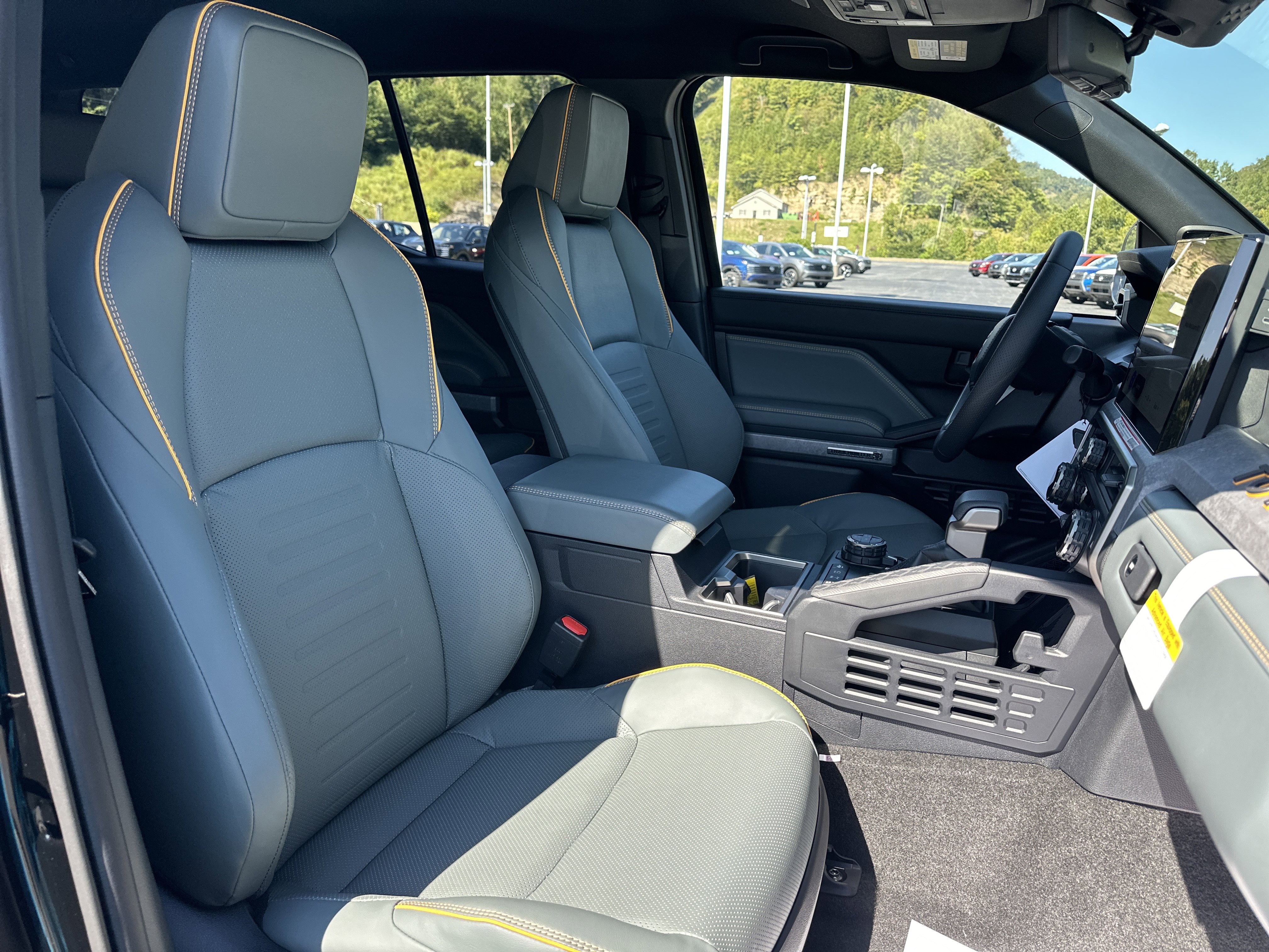 New 2025 Toyota 4Runner Trailhunter image 23