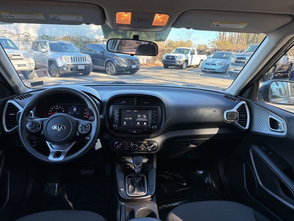 Used 2020 Kia Soul LX image 20