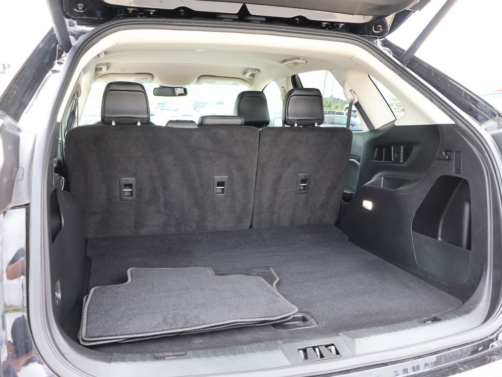 Certified 2024 Ford Edge SEL w/ Convenience Package AWD/4WD image 16