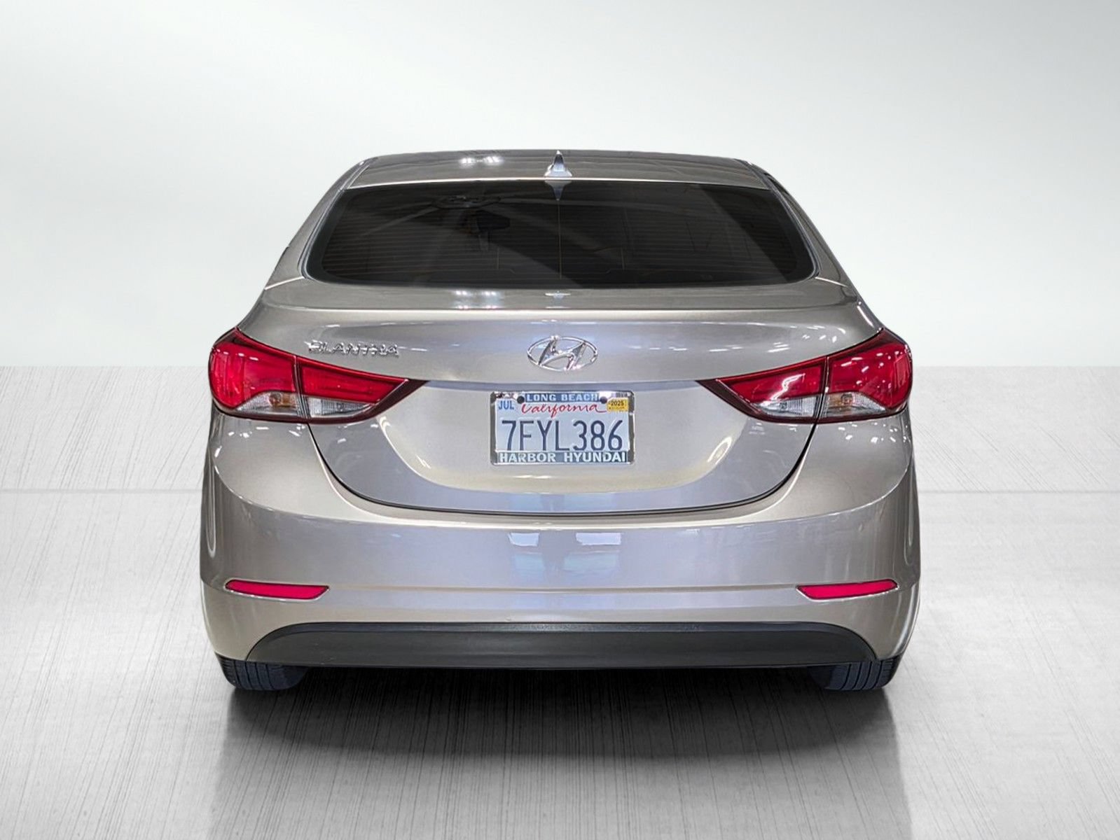 Used 2014 Hyundai Elantra SE FWD image 6
