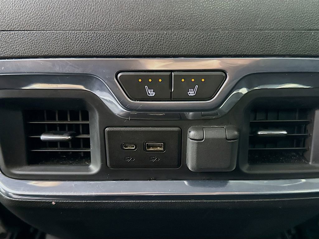 Used 2022 Chevrolet Silverado 2500 LTZ w/ LTZ Plus Package image 25